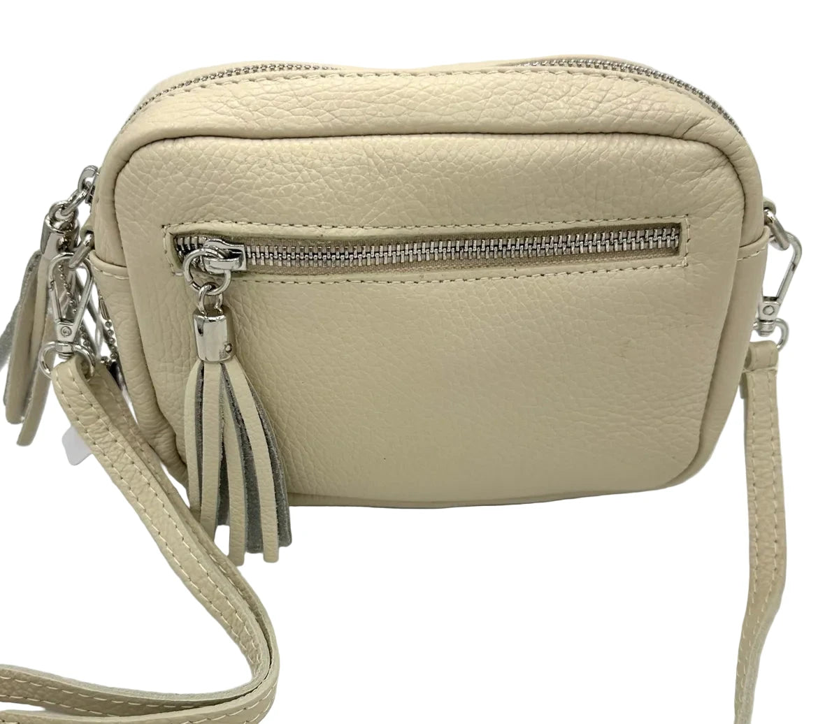 Cream Pepple Leather Purse