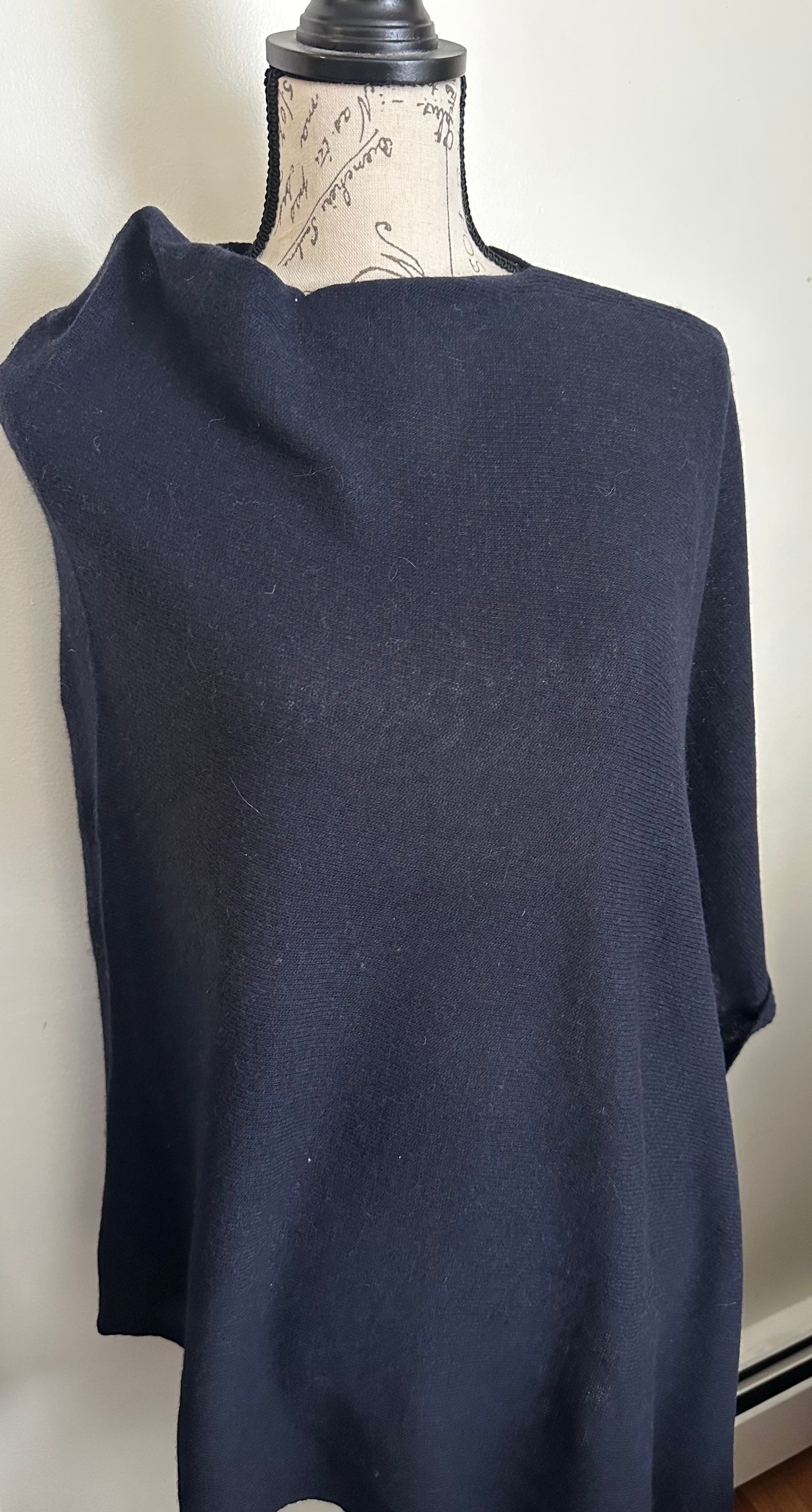 Cashmere thin Poncho/Shawl from Italy