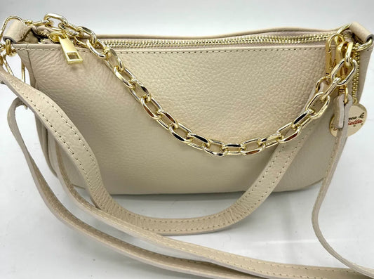 Cream Pepple Leather Purse with Gold Chain