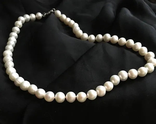 Cultured Pearl Necklace from Beijing, China's Pearl Market
