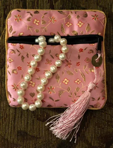 Cultured Pearl Necklace from Beijing, China's Pearl Market